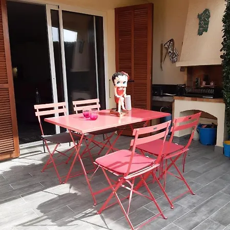 Agay Le Pti Bonheur 60m2 Rez De Jardin, En Bord De *