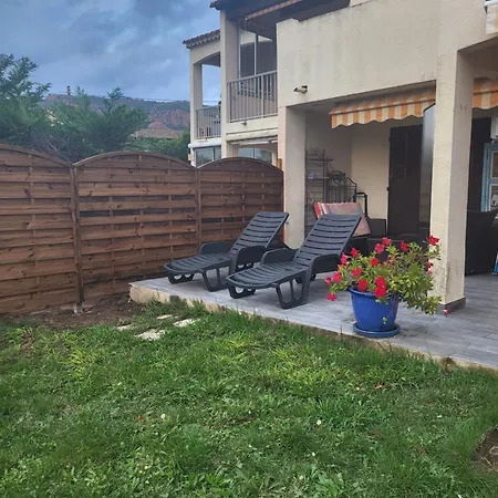 Agay Le Pti Bonheur 60m2 Rez De Jardin, En Bord De